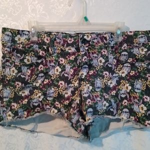 Disney Hot Topic Stitch Shorts Size 17
